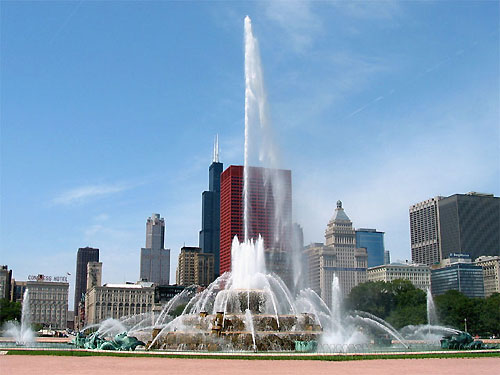Buckingham Fountain with Sears Tower in Background