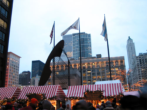 Christkindlmarket at Daley Plaza with Picasso in background
