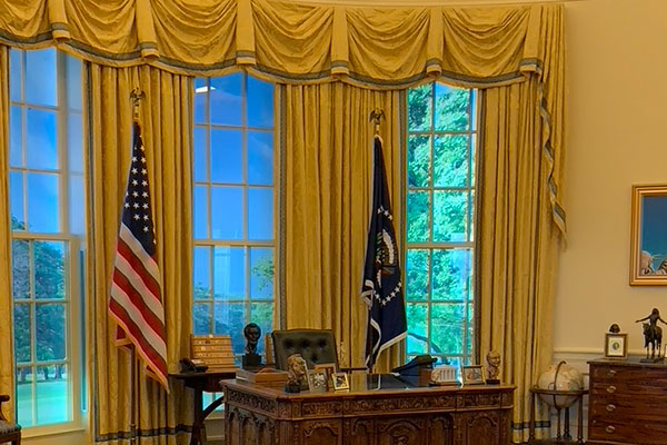 Replica of Oval Office