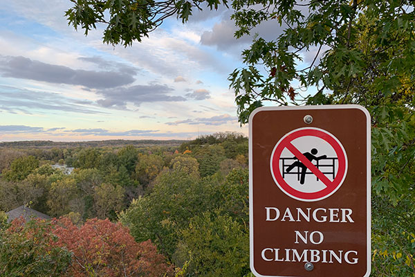 Danger No Climbing sign