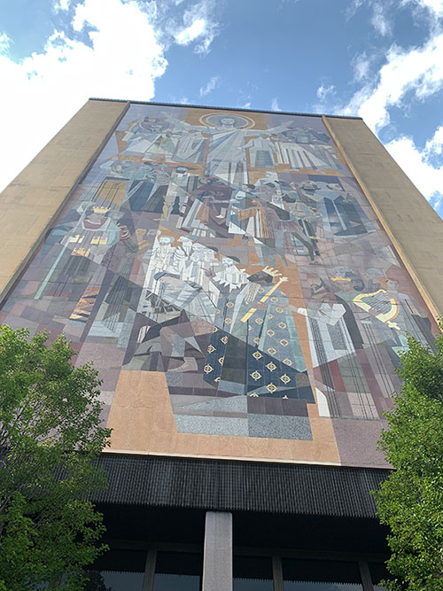 Notre Dame Hesburgh Library