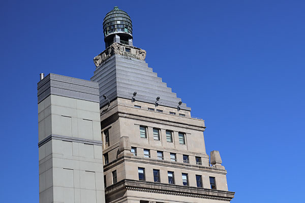 Top of building across from 333 S. Wabash