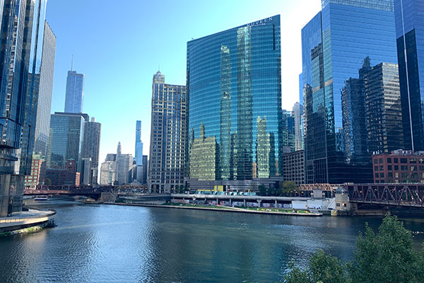 Boats on Chicago River