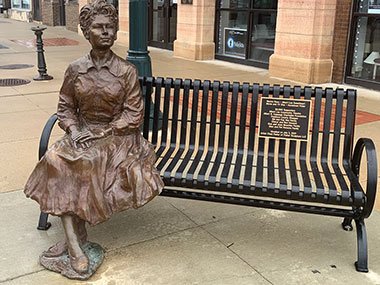 Marion Ross statue