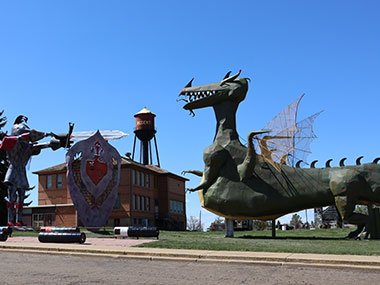 Enchanted Highway - dragon and knight statue