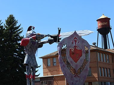Enchanted Highway - Knight statue and water tower