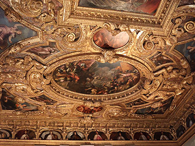 Paintings on ceiling