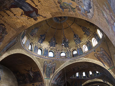 View of dome from side of altar