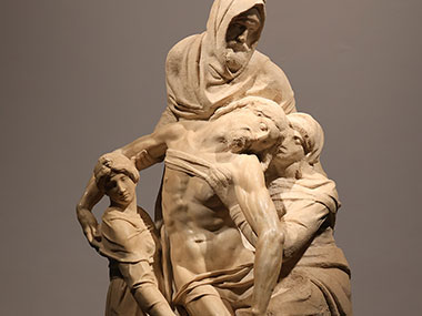 Michelangelo’s Pietà Bandini statue