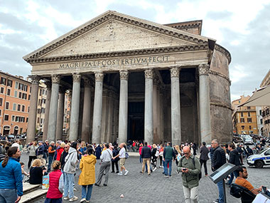 People walking around in front of Pantheon