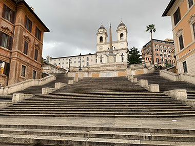 Spanish Steps empty early in morning