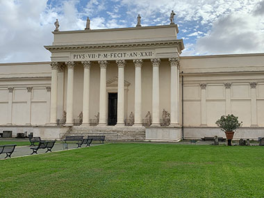 Building with pillars at Vatican Museums