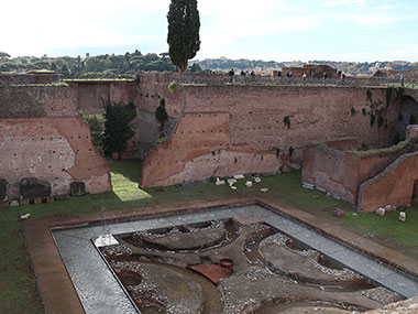 Building in ravine - Roman Forum