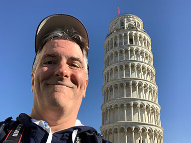 Pat with leaning Tower of Pisa