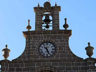 Closeup of clock on Basílica de Nuestra Señora del Pino in Gran Canaria