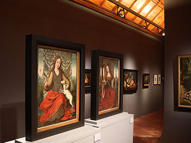 Paintings on wall of Christopher Columbus Museum