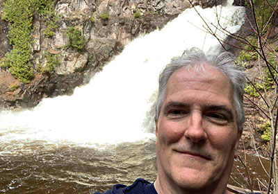 Selfie in front of Caribou Falls