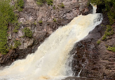 Caribou Falls from bottom of platform