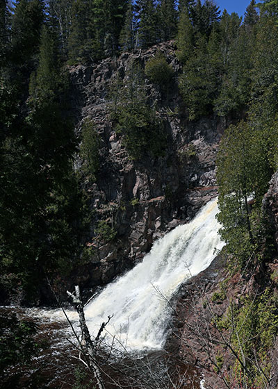 Waterfall from top platform