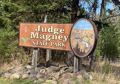 Judge C.R. Magney State Park sign