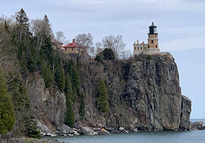 Split Rock State Park - lighthouse on cliff