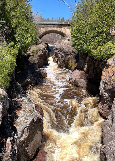 Traffic bridge over river