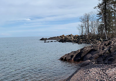 Rock with Lake Superior behind it