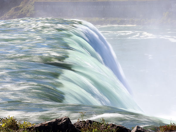 Water flowing over Niagara Falls