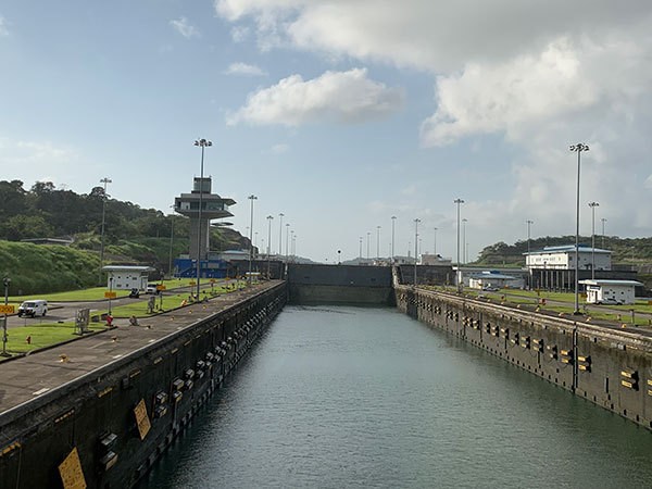 Ship enterning lock of Panama Canal